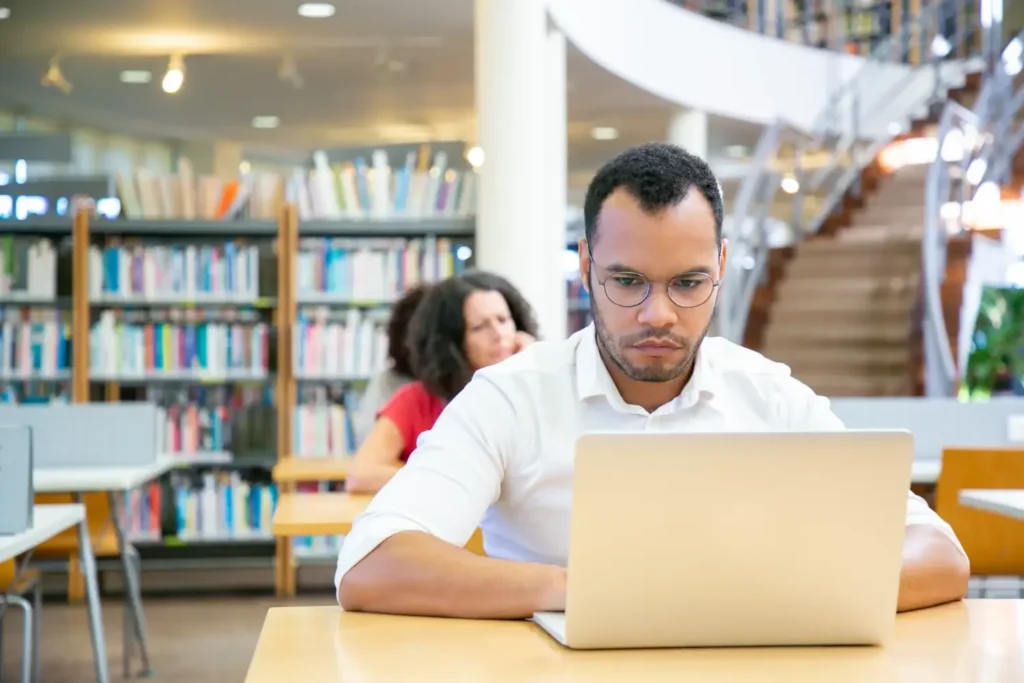 O Brasil decidiu ter menos universitários